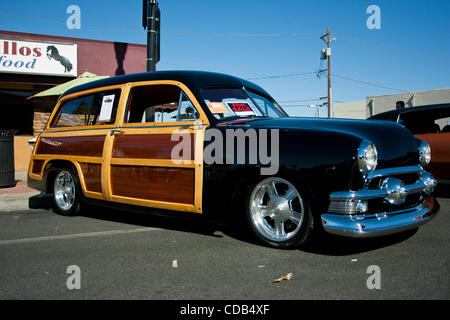 26 septembre 2010 - Henderson, Nevada, United States of America - certains des beaux véhicules au Salon de l'automobile 2010 Super Run, le 26 septembre 2010, sur la rue Water à Henderson, Nevada. (Crédit Image : © Matt Gdowski/ZUMApress.com) Southcreek/mondial Banque D'Images