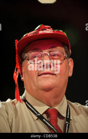 Sep 27, 2010 - Manchester, Angleterre, Royaume-Uni - le conseiller TOM WRIGHT assiste à la Conférence d'automne du travail à Manchester. (Crédit Image : Banque D'Images