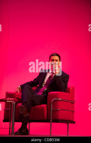 Sep 27, 2010 - Manchester, Angleterre, Royaume-Uni - David MILIBAND adresse vous attend pour les délégués participant à la Conférence d'automne du travail à Manchester. (Crédit Image : Banque D'Images