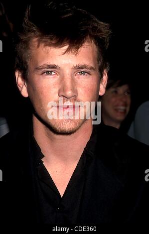 1 janvier 2011 - Hollywood, Californie, États-Unis - J7597PR.IDENTITY PREMIÈRE AU CHINESE THEATRE HOLLYWOOD.23/04/2003. / / 2003.WILLIAM LEE SCOTT(Image Crédit : Â© Phil Roach/Photos/ZUMAPRESS.com) Globe Banque D'Images