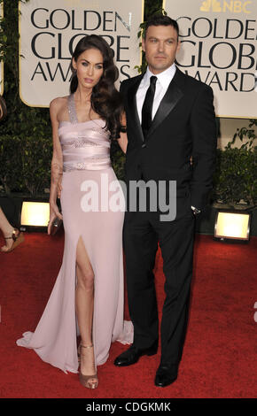 16 janvier 2011 - Los Angeles, Californie, États-Unis - 16 janvier 2011 - Los Angeles, Californie.USA - Megan Fox, BRIAN AUSTIN GREEN .arrive à la 68e Golden Globe Awards. (Crédit Image : © LMF/ZUMAPRESS.com) Banque D'Images