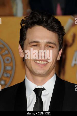 30 janvier 2011 - Los Angeles, Californie, États-Unis - James Franco.17e édition des Screen Actors Guild Awards (arrivées) tenue au Shrine Auditorium, Los Angeles, CA. 30 janvier - 2011. 2011....K67468(LONG DROIT Crédit : © D. Long/Globe Photos/ZUMAPRESS.com) Banque D'Images