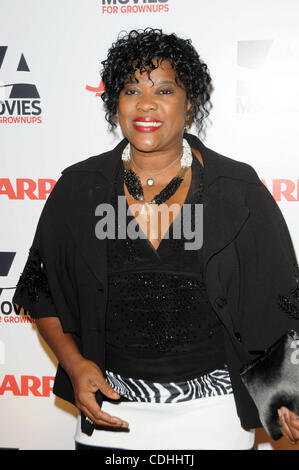 7 février 2011 - Los Angeles, Californie, États-Unis - Loretta Devine participant à la 10e édition du Gala des prix des films pour adultes tenue à l'hôtel Beverly Wilshire à Beverly Hills, Californie Le 07/02/11. 2011.K67525(LONG DROIT Crédit : Â© D. Long/Globe Photos/ZUMAPRESS.com) Banque D'Images