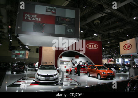 17 février 2011 - Toronto, Ontario, Canada - l'affichage de KIA au Salon International de l'automobile médias journée au Metro Convention Centre de Toronto. (Crédit Image : © Steve Southcreek Dormer/global/ZUMAPRESS.com) Banque D'Images