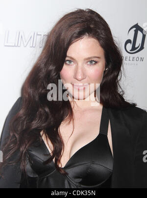 Mar. 8, 2011 - New York, New York, États-Unis - Actrice LYNN COLLINS assiste à la première de 'New York' qui s'est tenue sans limite au Regal Union Square 14. (Crédit Image : © Kaszerman ZUMAPRESS.com)/Nancy Banque D'Images