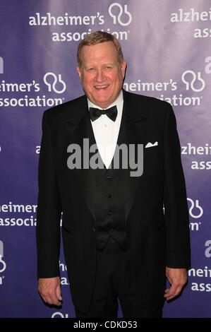 Mar. 16, 2011 - Los Angeles, Californie, États-Unis - Ken Howard assistant à la 19e ''A Night At Sardi's'' Levée de fonds et de la remise de prix qui a eu lieu au Beverly Hilton Hotel à Beverly Hills, Californie le 3/16/11. Crédit Image : 2011(Â© D. Long/Globe Photos/ZUMAPRESS.com) Banque D'Images