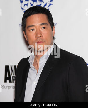 19 mars 2011 - Century City, Californie, États-Unis - 19 mars 2011 - Century City, California, USA - Acteur TIM KANG arrivant au 25e Gala des Prix Genesis au Hyatt Regency Century Plaza Hotel. (Crédit Image : © Lisa O'Connor/ZUMAPRESS.com) Banque D'Images