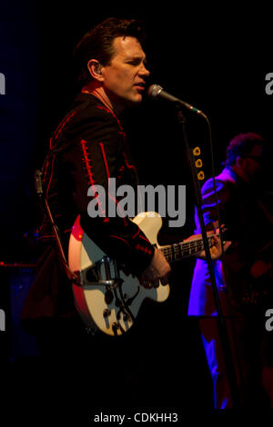 CHRIS ISAAK performing live au Trak Lounge Bar Melbourne, Australie. Banque D'Images