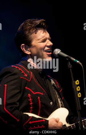 CHRIS ISAAK performing live au Trak Lounge Bar Melbourne, Australie. Banque D'Images