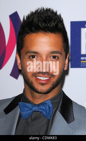 Avril 10, 2011 - Hollywood, Californie, États-Unis - 22nd Annual Glaad Media Awards à l'hôtel Westin Bonaventure à Los Angeles, CA 04/10/2010 11..JAI RODRIGUEZ(Image Crédit : Â© Scott Kirkland/Globe Photos/ZUMAPRESS.com) Banque D'Images