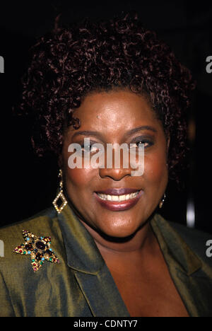 29 juin 2011 - Hollywood, Californie, États-Unis - K13335LR.LORETTA DEVINE.''Urban Legend'' Premiere.Westwood, CA. 1998(Credit Image : © Lisa Rose/Photos/ZUMAPRESS.com) Globe Banque D'Images