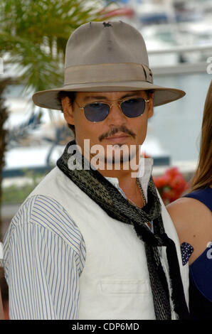 14 mai 2011 - Cannes, France - acteur Johnny Depp assiste à la "Pirates des Caraïbes : Sur Stranger Tides' photocall lors de la 64e Festival International du Film de Cannes. (Crédit Image : © Injimbert ZUMAPRESS.com)/Frederic Banque D'Images