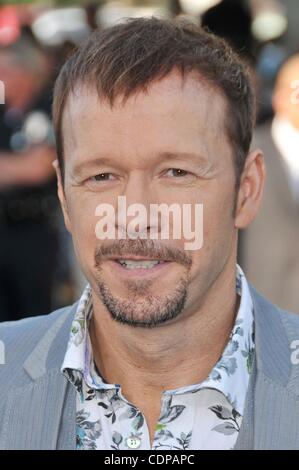 Jul 06, 2011 - Los Angeles, Californie, USA - l'Acteur Donnie Wahlberg au 'Zookeeper' Première mondiale qui a eu lieu au Regency Village Theatre, Westwood, Los Angeles. (Crédit Image : © Jeff Frank/ZUMAPRESS.com) Banque D'Images