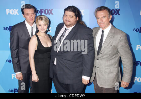 16 mai 2011 - New York, New York, États-Unis - Jason BUTLER HARNER, Sarah Jones, Jorge Garcia, Sam Neill et assister à la FOX Upfront 2011 tenue à la patinoire Wollman dans Central Park. (Crédit Image : © Kaszerman ZUMAPRESS.com)/Nancy Banque D'Images