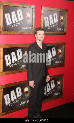 Le 20 juin 2011 - New York, New York, États-Unis - l'acteur et chanteur JUSTIN TIMBERLAKE assiste à la première mondiale de 'Bad Teacher' tenu à la Ziegfeld Theatre. (Crédit Image : © Kaszerman ZUMAPRESS.com)/Nancy Banque D'Images