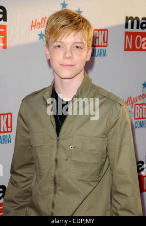 Avril 16, 2011 - Los Angeles, Californie, États-Unis - Cameron Monaghan assistant à Malaria No More présente ''Les morsures d'Hollywood'' tenue au Club Nokia L.A. Vivre à Los Angeles, Californie Le 16/04/11. Crédit Image : 2011(Â© D. Long/Globe Photos/ZUMAPRESS.com) Banque D'Images