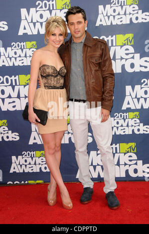 5 juin 2011 - Los Angeles, Californie, États-Unis - Chelsea Kane participant à la 2011 MTV Movie Awards arrivants tenue à Universal Studios à Universal City, Californie Le 6/5/11. Crédit Image : 2011(© D. Long/Globe Photos/ZUMAPRESS.com) Banque D'Images