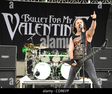 Mai. 22, 2011 - Columbus, Ohio, USA - chanteur / guitariste MATTHEW TUCK du groupe Bullet For My Valentine se produit sur scène dans le cadre de la 5e édition de Rock sur la gamme Music Festival, qui se déroule à la crew Stadium situé à Columbus. Copyright 2011 Jason Moore. (Crédit Image : © Jason Moore/ZU Banque D'Images