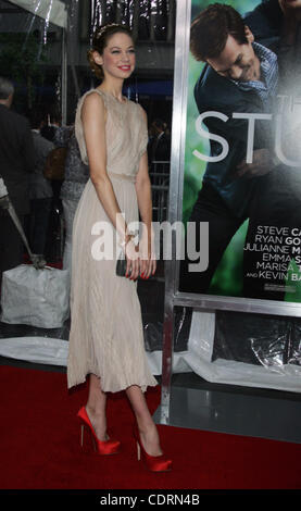 19 juillet 2011 - New York, New York, États-Unis - Analeigh Tipton arrive pour la première de ''Crazy Stupid Love'' au Ziegfeld Theatre à New York le 19 juillet 2011.(Image Crédit : © Sharon Neetles Globe/ZUMAPRESS.com)/Photos Banque D'Images