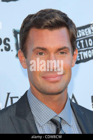 29 juin 2011 - Los Angeles, Californie, États-Unis - Jeff Lewis.Veranda dévoile ''La Maison de Windsor'' qui a eu lieu à la maison de Windsor , Los Angeles, CA. Le 29 juin 2011.-(L'image Crédit : Â©/TLeopold ZUMAPRESS.com)/Photos Globe Banque D'Images