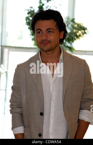 25 juin 2011 - Athènes, Grèce - ténor italien Vittorio GRIGOLO sera chanter lors de la cérémonie d'ouverture pour les Jeux olympiques spéciaux mondiaux d'Athènes 2011 (Crédit Image : © Vafeiadakis ZUMAPRESS.com) Aristidis/ Banque D'Images