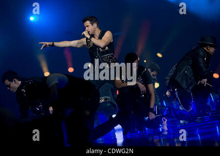 1 juillet 2011 - Phoenix, Arizona, États-Unis - Joey MCINTYRE de la New Kids on The Block effectue au cours de la tournée NKOTBSB avec les Backstret Boys à l'US Airways Center de Phoenix, AZ. (Crédit Image : © inférieur gène/global/ZUMAPRESS.com) Southcreek Banque D'Images