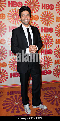 ADRIEN GRENIER assiste à la HBO Emmy 2011 After Party Banque D'Images