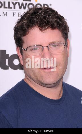 22 octobre 2011 - Hollywood, Californie, États-Unis - Première mondiale de ''et c'est parti'' à l'ArcLight Hollywood à Hollywood, CA 10/22/11 2011..SEAN ASTIN(Image Crédit : Â© Scott Kirkland/Globe Photos/ZUMAPRESS.com) Banque D'Images