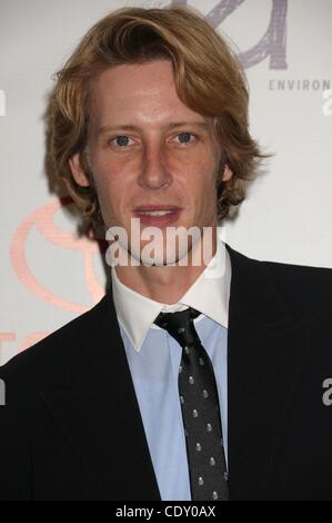 15 octobre 2011 - Los Angeles, Californie, USA - Oct 15, 2011 - Los Angeles, Californie, USA - l'acteur Gabriel Mann à l'environnement Media Awards 2011 qui a eu lieu sur le WB lot, Burbank. (Crédit Image : © Paul Fenton/ZUMAPRESS.com) Banque D'Images