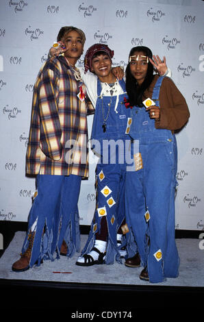 21 juillet 2011 - Hollywood, Californie, États-Unis - L7496LR.TLC.American Music Awards. 1994(Credit Image : © Lisa Rose/Photos/ZUMAPRESS.com) Globe Banque D'Images