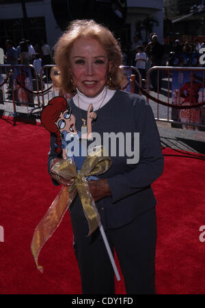 25 juillet 2011 - Hollywood, Californie, États-Unis - K16382FB.JUNE FORAY.''Dudley Do-Right'' Screening.Universal City Walk, CA. Crédit Image : 1999(Â© Fitzroy Barrett/Globe Photos/ZUMAPRESS.com) Banque D'Images