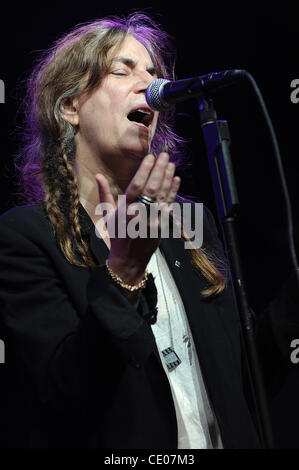 10 septembre 2011 - Columbia, Maryland, USA - Chanteur PATTI SMITH il se produit dans le cadre de la Virgin Mobile 2011 Festival gratuit qui a eu lieu à la Merriweather Post Pavilion. Copyright 2011 Jason Moore. (Crédit Image : © Jason Moore/ZUMAPRESS.com) Banque D'Images