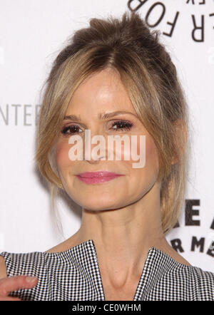 10 août 2011 - Los Angeles, Californie, États-Unis - Kyra Sedgwick arrive pour un soir avec 'Plus' au Paley Center for Media. (Crédit Image : © Lisa O'Connor/ZUMAPRESS.com) Banque D'Images