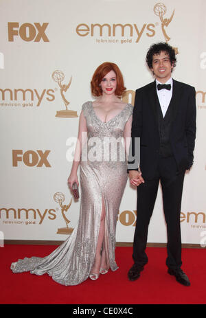 Septembre 18, 2011 - Los Angeles, Californie, États-Unis - Actrice CHRISTINA HENDRICKS et GEOFFREY AREND à la 63e Prime Time Emmy Awards qui a eu lieu lors de la Nokia Theatre de Los Angeles. (Crédit Image : &# 169 ; Lisa O'Connor/ZUMAPRESS.com) Banque D'Images