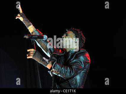 17 septembre 2011 - Philadelphie, Pennsylvanie, États-Unis - artiste rap LUPE FIASCO en live à Philadelphie au Mann Center durant son tour. Laser (Crédit Image : © Ricky Fitchett/ZUMAPRESS.com) Banque D'Images