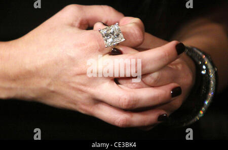 La bague discount de kim kardashian