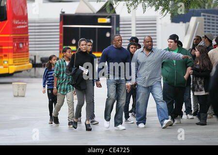 Dr.Dre Célébrités arrivent pour le vs LA Lakers Miami Heat match de basket-ball au Staples Center. Los Angeles, Californie - 25.12.10 Banque D'Images