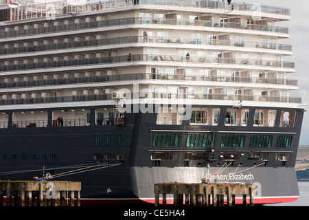 Bateau de croisière Queen Elizabeth à Invergordon, Estuaire de Cromarty, Ross & Cromerty, Ecosse Banque D'Images