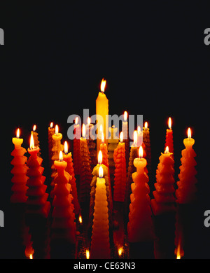 Bougies qui brûlent Banque D'Images