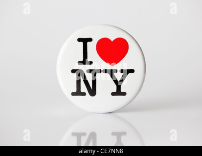 Münster, Allemagne - le 28 janvier 2012 : photo montre le célèbre "i love ny" logo de la ville de new york, imprimé sur un badge. Banque D'Images