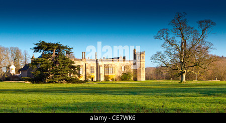 Vue d'hiver de l'abbaye de Lacock, Lacock, Wiltshire, Angleterre. Banque D'Images