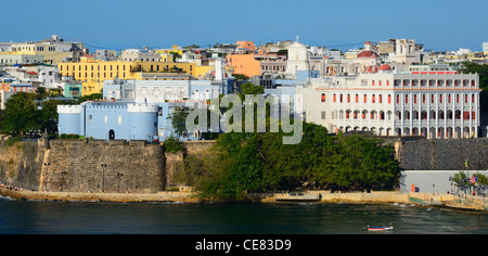 Skyline de San Juan, Puerto Rico Banque D'Images