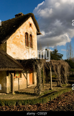 La maison du garde (garde), hameau de la reine (Marie-Antoinette), Château de Versailles, France Banque D'Images