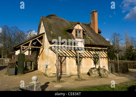 Le Colombier (dove/pigeonnier), Hameau de la reine, Château de Versailles, France Banque D'Images