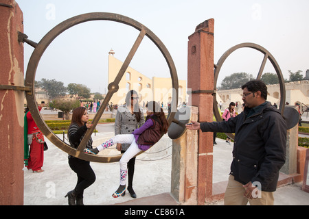 Au Jantar Mantar, observatoire scientifique à Jaipur, au Rajasthan, Inde Banque D'Images