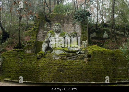 Neptune, Parc dei mostri ensemble monumental, Bomarzo, Viterbe, Latium, Italie Banque D'Images