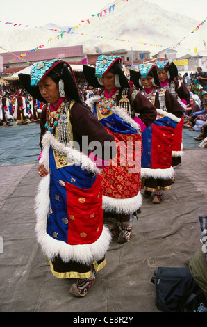 Danse du festival du Ladakh ; leh ; ladakh ; jammu-et-cachemire ; inde ; asie Banque D'Images
