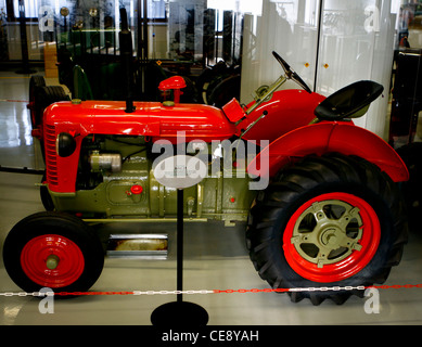 Prague, Musée national de l'Agriculture (NZM), Tracteur Zetor 25, signer (CTK Photo/Marketa Hofmanova) Banque D'Images