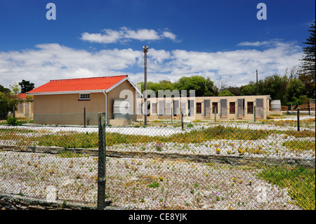 Cellule de prison où Robert Sobukwe a été maintenu en isolement sur l'île de Robben Island au large de la côte de Cape Town, Western Cape, Afrique du Sud Banque D'Images