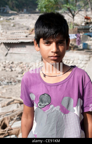 Beau garçon, Rishikesh, Uttarakhand, Inde Banque D'Images